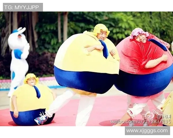 宋小宝首次挑战足球场展现幽默风采引发观众热议与欢笑